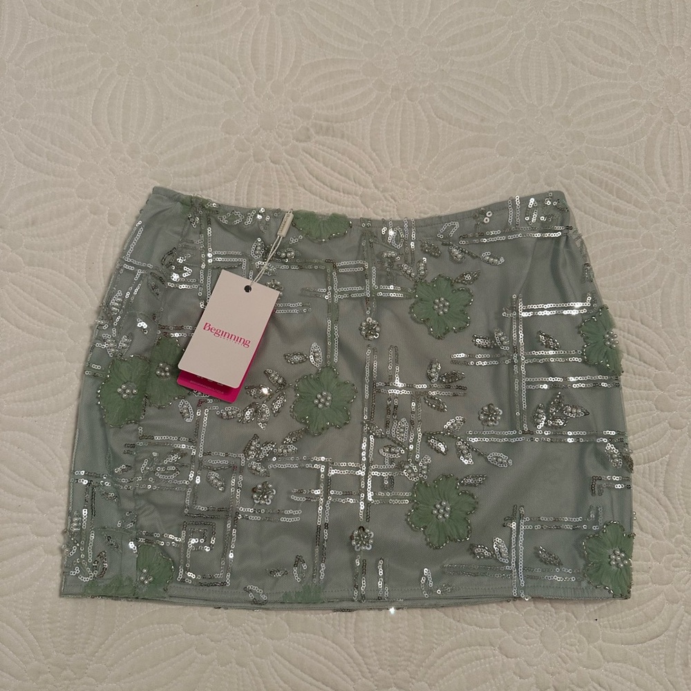 Beginning Boutique Silver and Green Mini Skirt